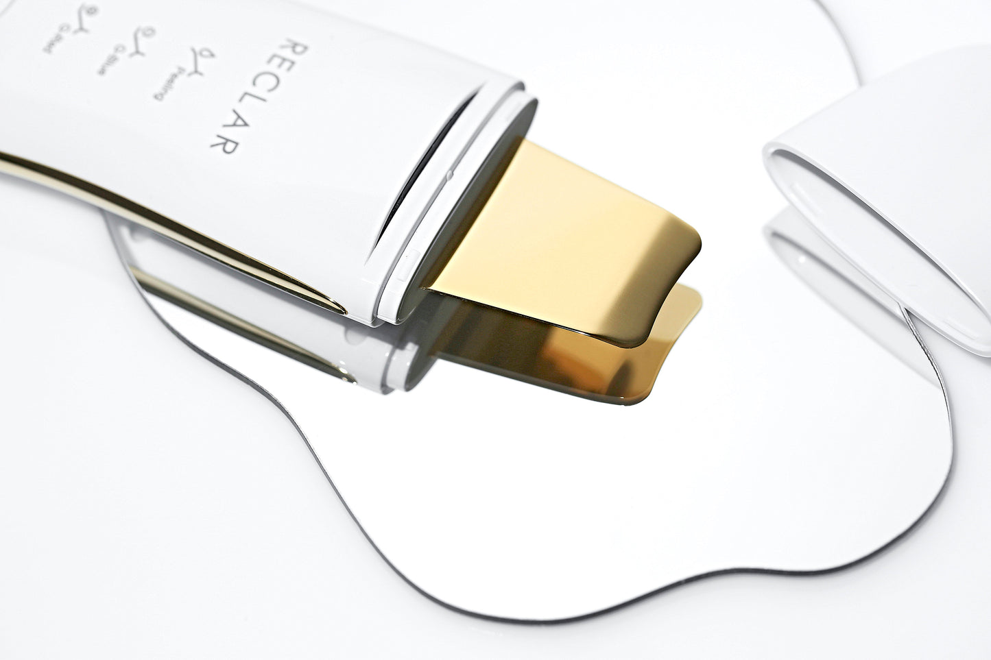 Reclar Galvanic Water Peeler 24K Gold Plus - Missha Middle East